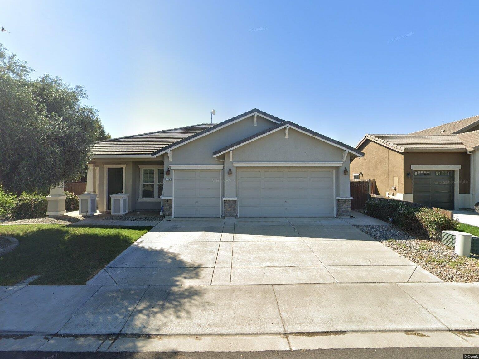 314 Parliament Way Newman CA — Front Exterior