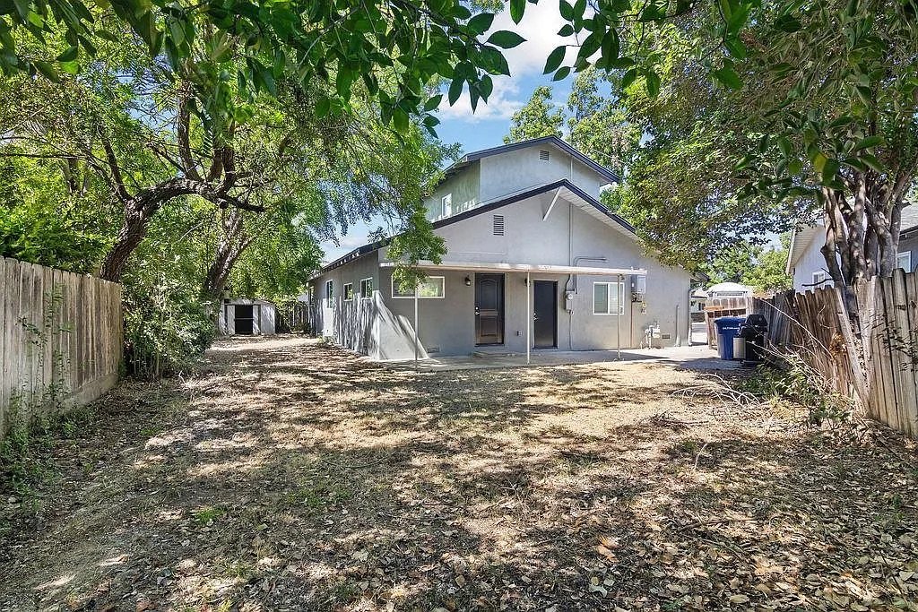 Garage and Laundry Area
